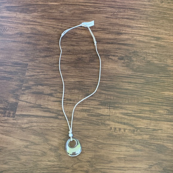 J.jill Smokey glass circle pendant necklace - Picture 2 of 11